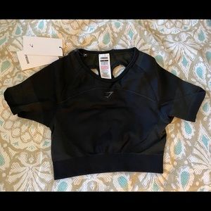 Gymshark short sleeved crop top